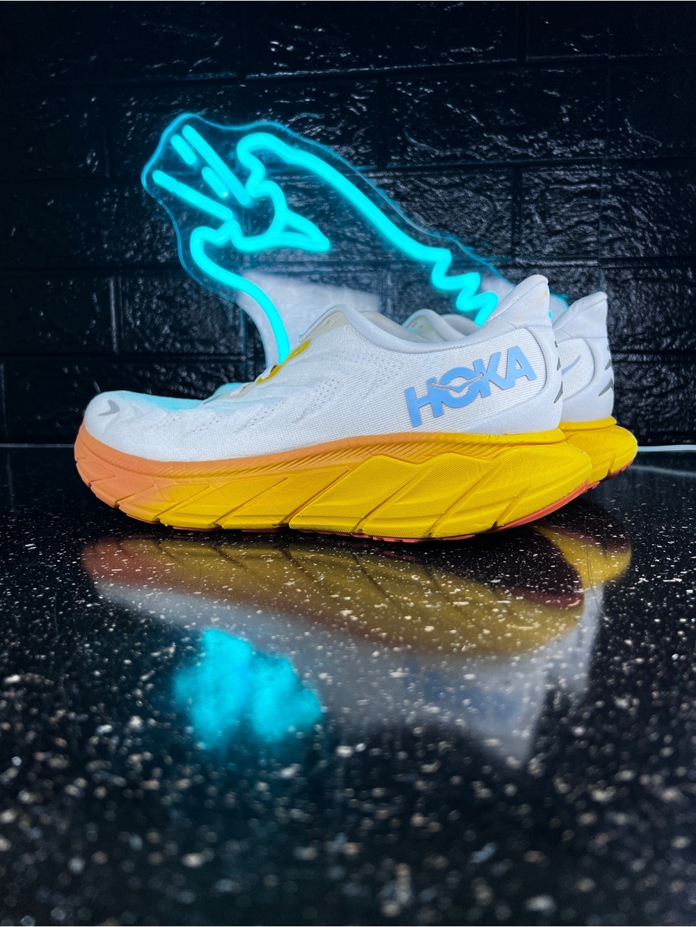 Hoka One One Arahi 6 Women’s Stability Walking Gym Running Shoes Sneakers - 9 - Picture 3 of 8